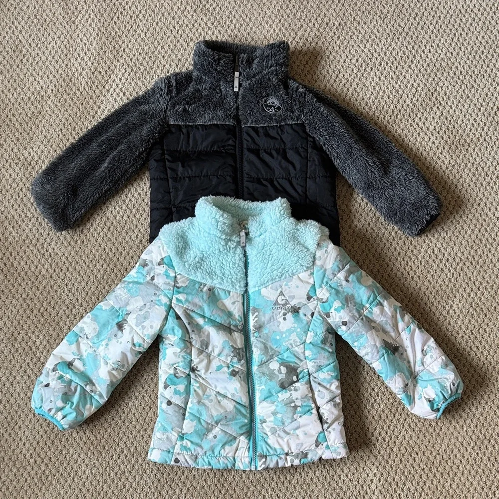 ⚠️2 Black and Blue Patterned Jackets⚠️